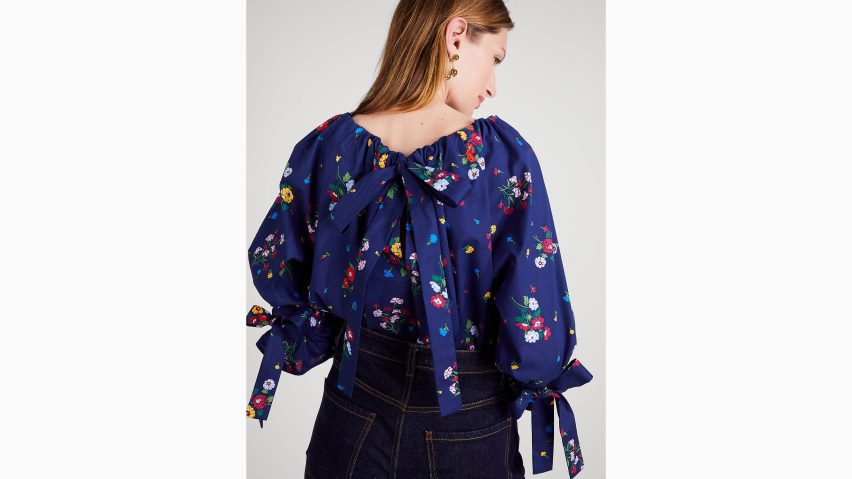 de Kate Spade Frauen Blumenstrauß-Top zum Binden Französische Marine NB82J2928 Bekleidung