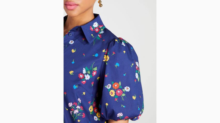 de Kate Spade Frauen Blumenstrauß werfendes plissiertes Seekleid Französische Marine NB82J2918 Bekleidung