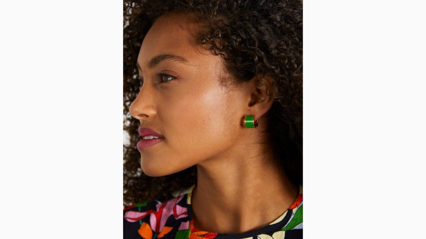 de Kate Spade Frauen Heritage-Blumenumarmungen ks grün NB82J21111 Zubehör