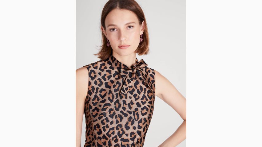 de Kate Spade Frauen Kleid mit Leoparden-Jacquard-Knoten geröstete Cashewnüsse NB82J2947 Bekleidung