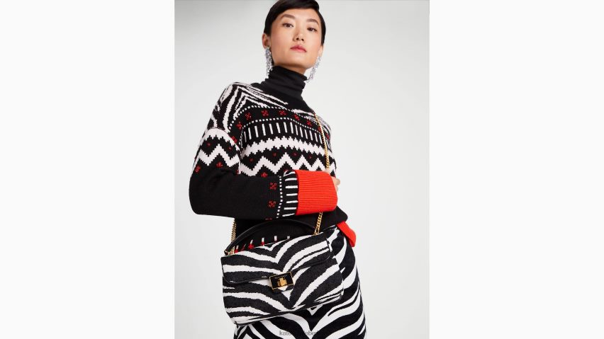 de Kate Spade Frauen Mittelgroße wandelbare Umhängetasche aus Bouclé-Jacquard von Evelyn Zebra schwarz-multi NB82J2330 Zubehör
