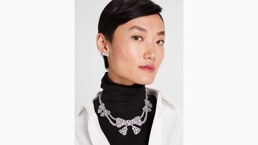 de Kate Spade Frauen Nehmen Sie eine Statement-Halskette mit Schleife klar/silber NB82J21220 Zubehör