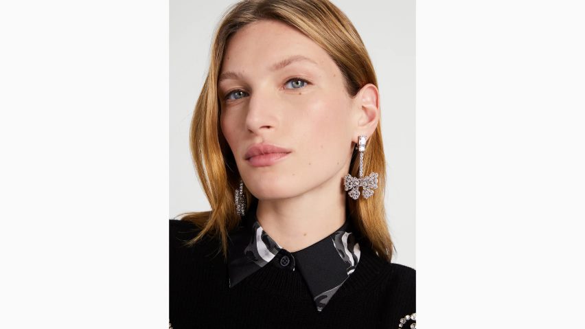 de Kate Spade Frauen Nehmen Sie lineare Ohrringe mit Schleife klar/silber NB82J21243 Zubehör