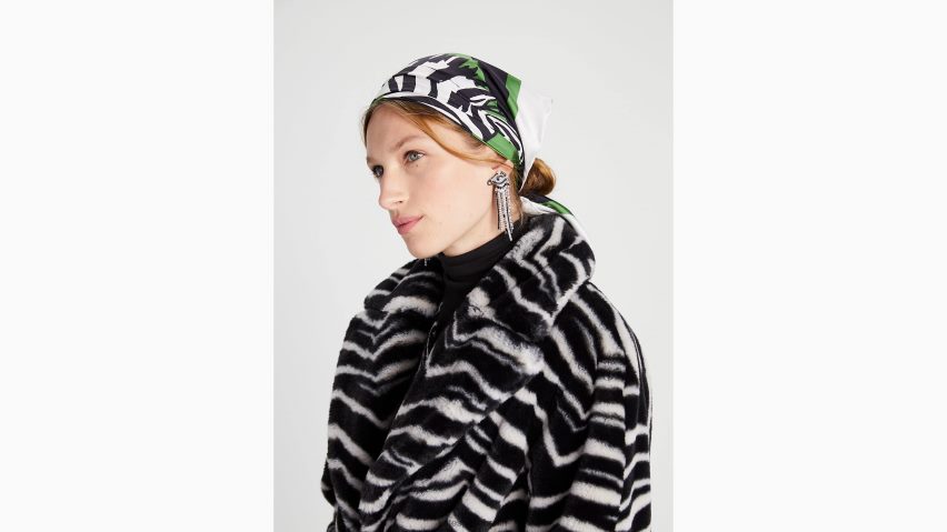 de Kate Spade Frauen Quadratischer Seidenschal mit Zebramuster bittergrün NB82J21434 Zubehör