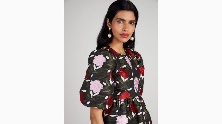 de Kate Spade Frauen Rosengarten-Brokatoberteil schwarz-multi NB82J2958 Bekleidung