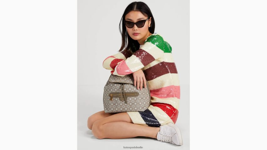 de Kate Spade Frauen Rucksack mit Blumenmonogramm-Mia-Klappe natürliches Multi NB82J2325 Zubehör